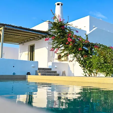Paros House
