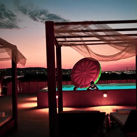 빌라 Paros House *