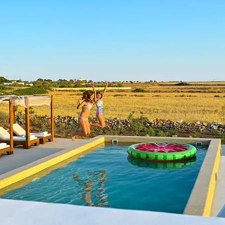 Paros House Pounda