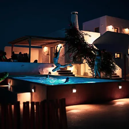 Paros House