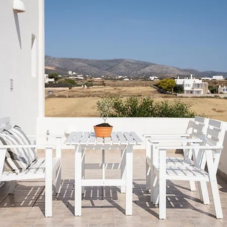 Paros House * Pounda